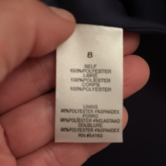 Beautiful Dark blue. Material is nice and soft. Gorgeous details. - Picture 10 of 10